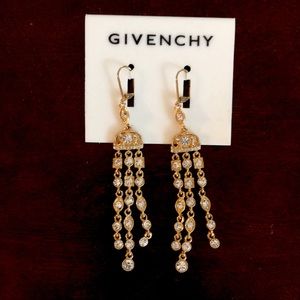 Gorgeous Dangle GIVENCHY earrings